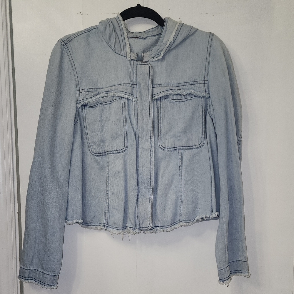 Women's Light Blue Denim Jacket